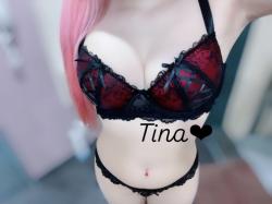 Tina (22)