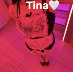 Tina (22)