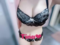 Tina (22)