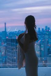 Erika (22)