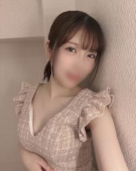 Naomi (20)